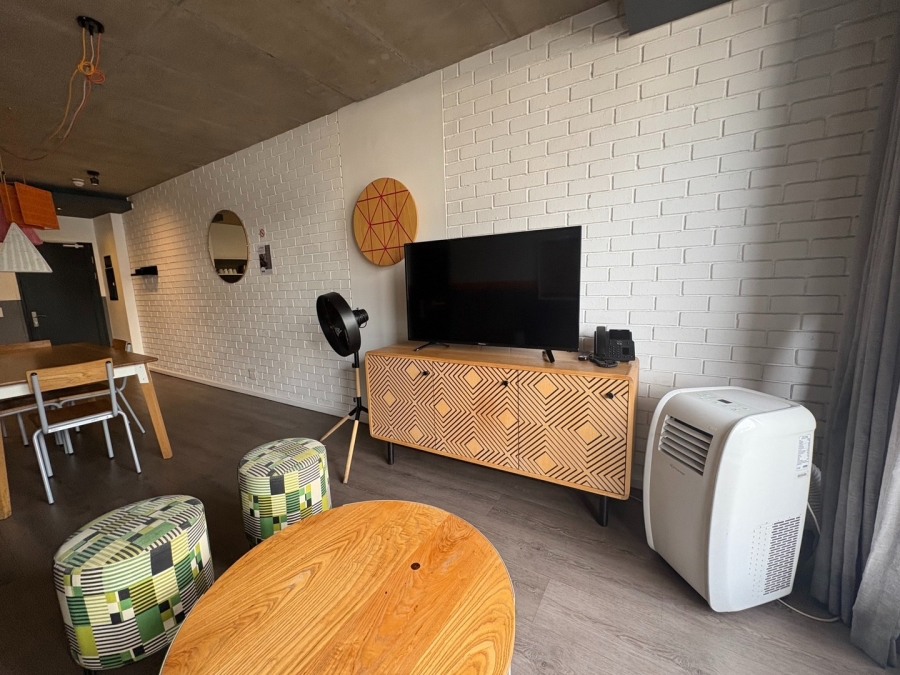 2 Bedroom Property for Sale in Woodstock Western Cape